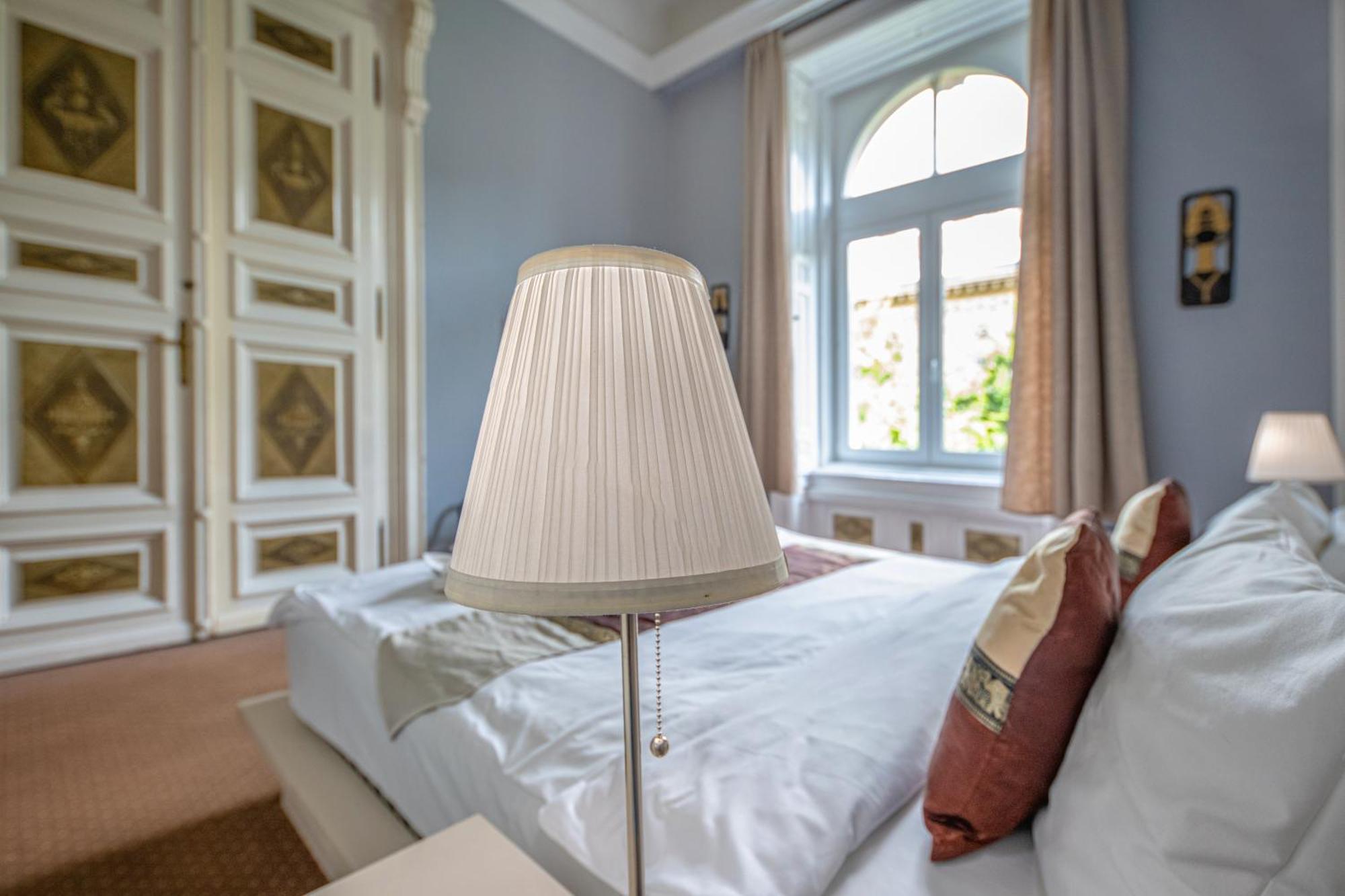 Готель Andrassy Thai