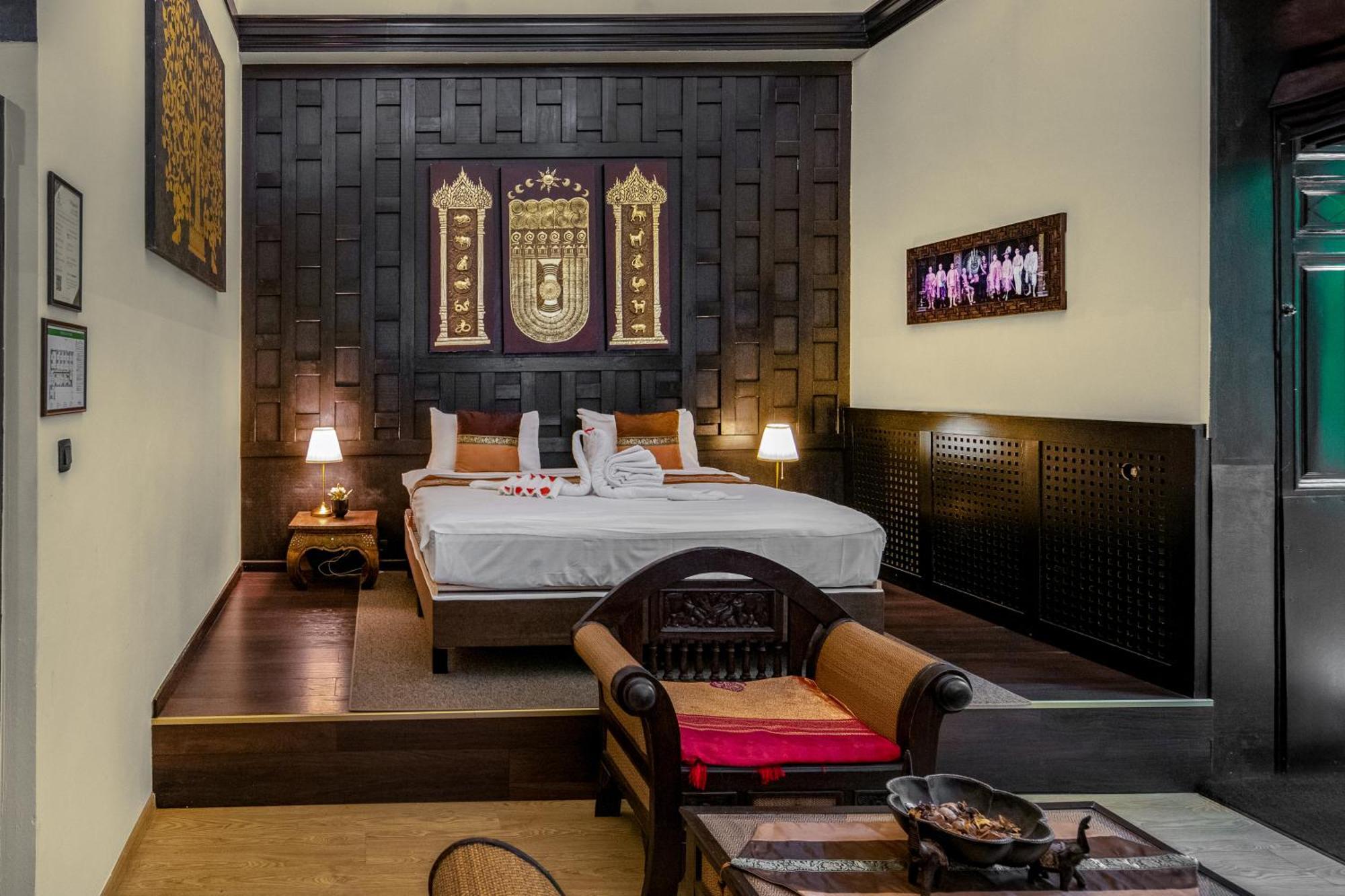 Andrassy Thai Hotel